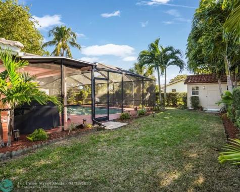 906 NW 83rd Drive Coral Springs FL 33071