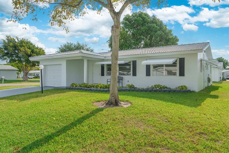 1620 NW 87th Terrace Plantation FL 33322