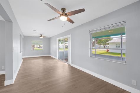1620 NW 87th Terrace Plantation FL 33322