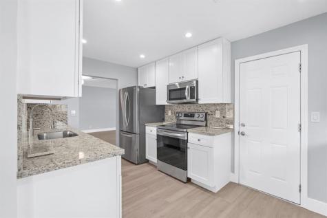 1620 NW 87th Terrace Plantation FL 33322