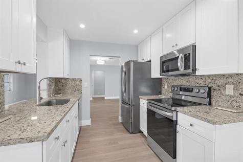 1620 NW 87th Terrace Plantation FL 33322