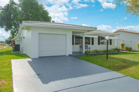 1620 NW 87th Terrace Plantation FL 33322