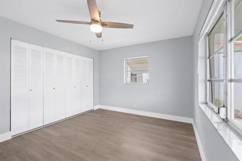 1620 NW 87th Terrace Plantation FL 33322