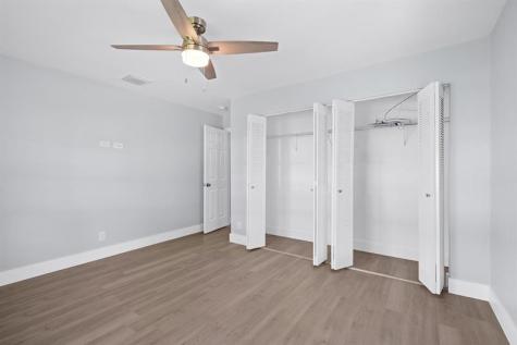 1620 NW 87th Terrace Plantation FL 33322