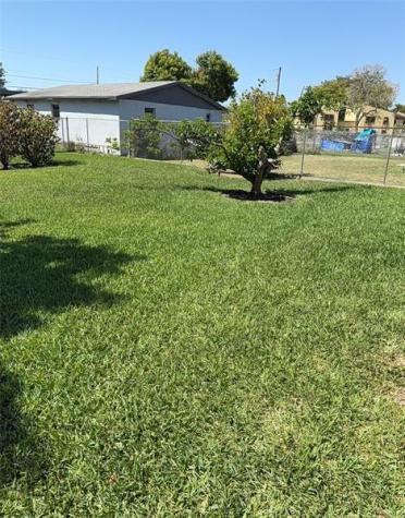 10262 SW 179th Perrine FL 33157