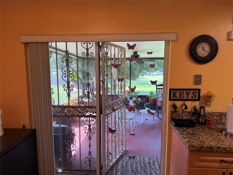 10262 SW 179th Perrine FL 33157