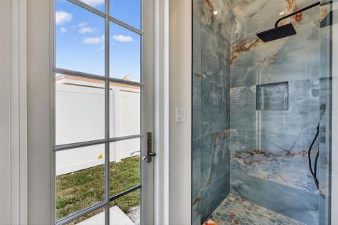 310 SE 9 Court Pompano Beach FL 33060