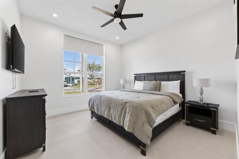 310 SE 9 Court Pompano Beach FL 33060