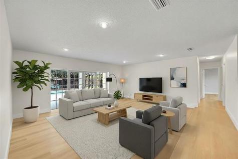 1480 SW 66th Terrace Plantation FL 33317