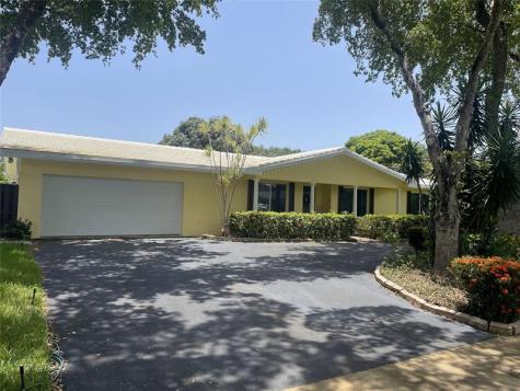1480 SW 66th Terrace Plantation FL 33317