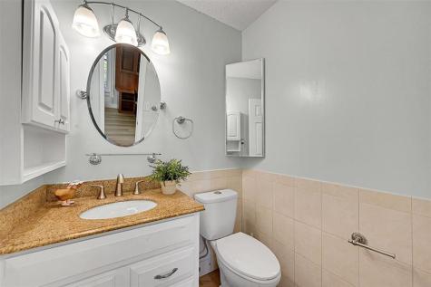 1480 SW 66th Terrace Plantation FL 33317