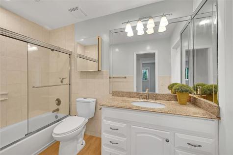 1480 SW 66th Terrace Plantation FL 33317