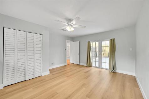 1480 SW 66th Terrace Plantation FL 33317