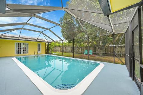 1480 SW 66th Terrace Plantation FL 33317
