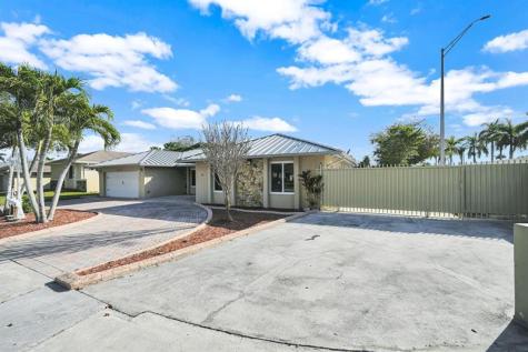 10321 SW 116th Avenue Miami FL 33176
