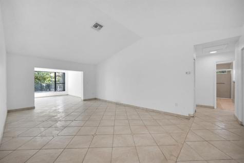 10321 SW 116th Avenue Miami FL 33176