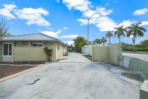 10321 SW 116th Avenue Miami FL 33176