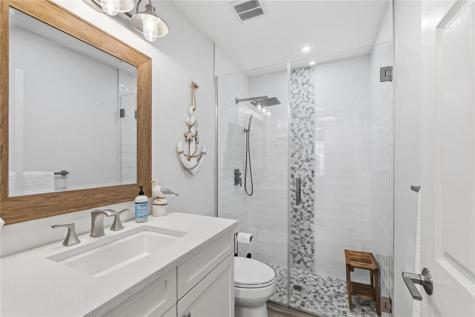 5613 NW 64th Terrace Coral Springs FL 33067