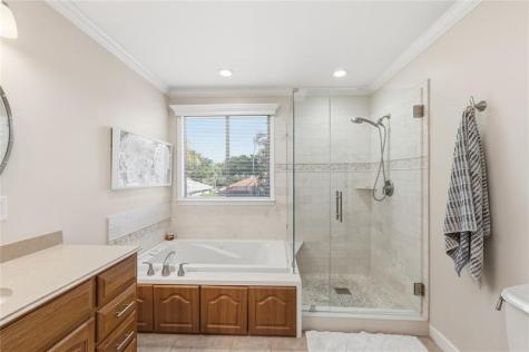 5613 NW 64th Terrace Coral Springs FL 33067