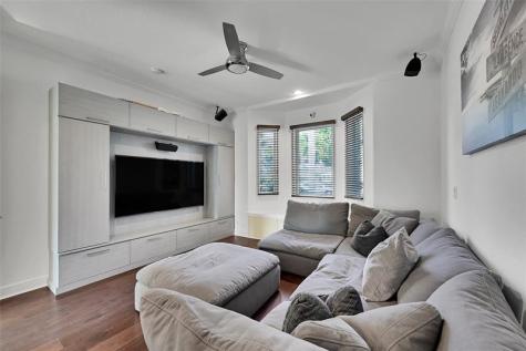 35 Fort Royal Island Fort Lauderdale FL 33308