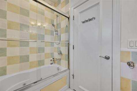 35 Fort Royal Island Fort Lauderdale FL 33308