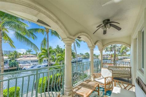35 Fort Royal Island Fort Lauderdale FL 33308