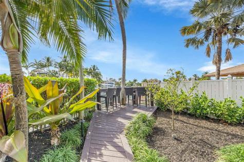 35 Fort Royal Island Fort Lauderdale FL 33308