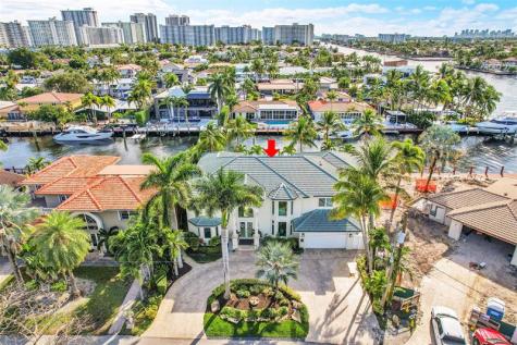 35 Fort Royal Island Fort Lauderdale FL 33308