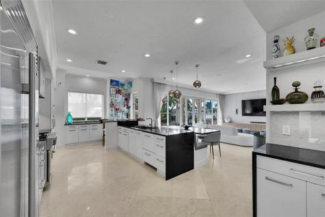 35 Fort Royal Island Fort Lauderdale FL 33308