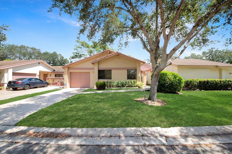 4425 Cordia Circle Coconut Creek FL 33066