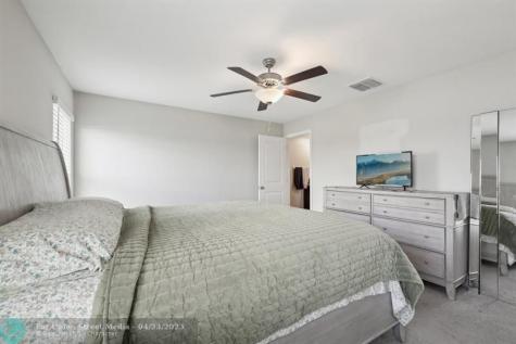 16621 Sunburst Lake Street Wimauma FL 33598