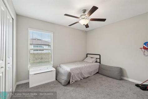 16621 Sunburst Lake Street Wimauma FL 33598