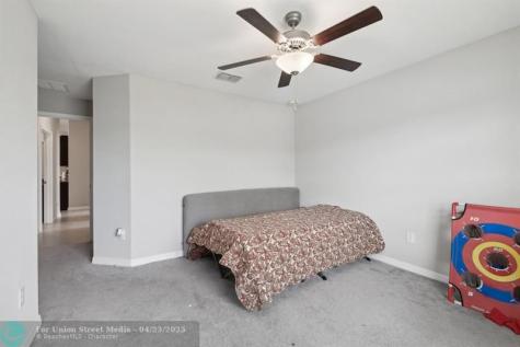 16621 Sunburst Lake Street Wimauma FL 33598