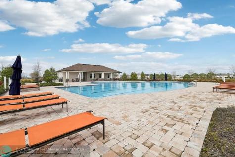16621 Sunburst Lake Street Wimauma FL 33598