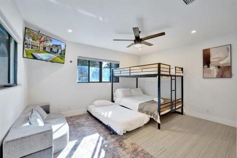 4417 SW 38th Terrace Dania Beach FL 33312