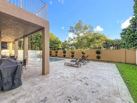 16918 SW 16th Street Pembroke Pines FL 33027