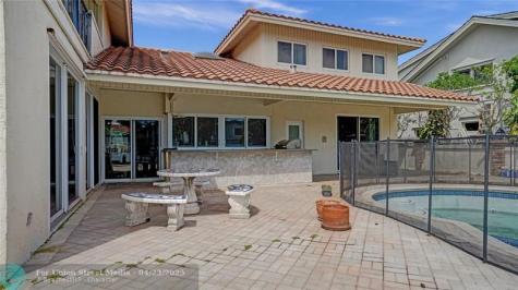 3100 NE 47th Street Fort Lauderdale FL 33308