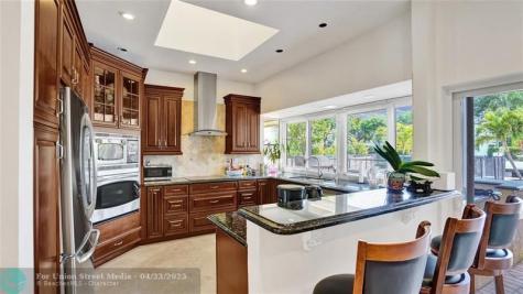 3100 NE 47th Street Fort Lauderdale FL 33308