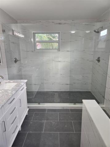 580 NW 87 Way Coral Springs FL 33071