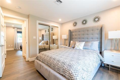 2275 SW 44th Street Fort Lauderdale FL 33312
