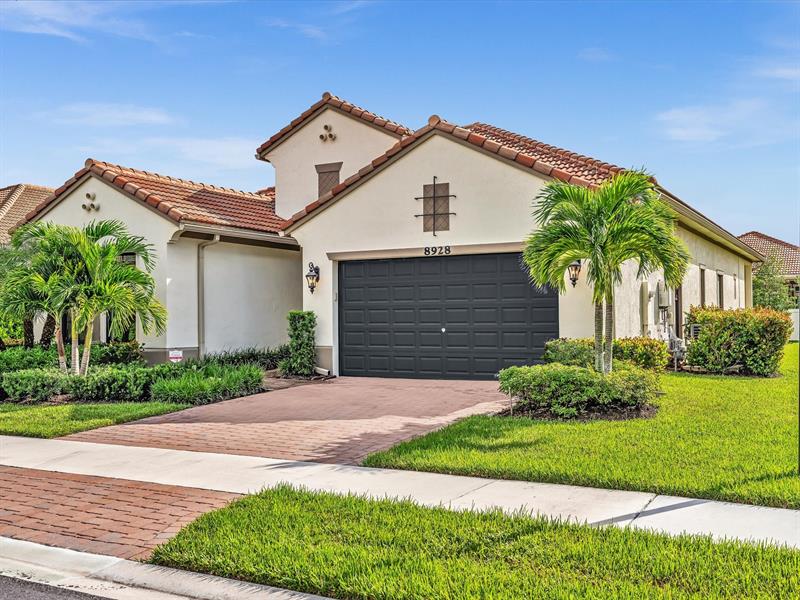 8928 Bastille Circle Parkland FL 33076