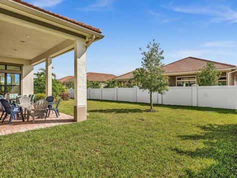 8928 Bastille Circle Parkland FL 33076