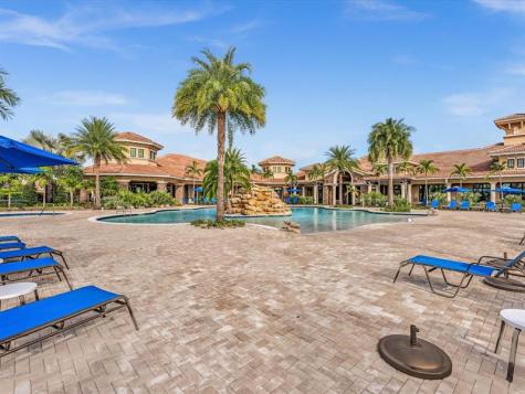8928 Bastille Circle Parkland FL 33076