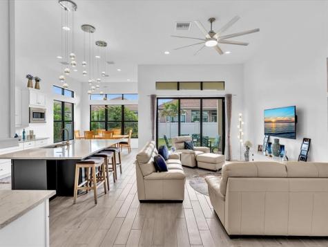 8928 Bastille Circle Parkland FL 33076