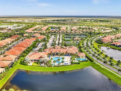 8928 Bastille Circle Parkland FL 33076