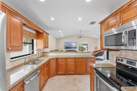 7207 NW 44 Street Coral Springs FL 33065