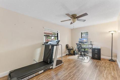 7207 NW 44 Street Coral Springs FL 33065