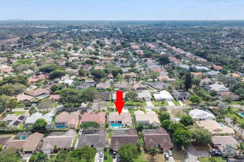 7207 NW 44 Street Coral Springs FL 33065