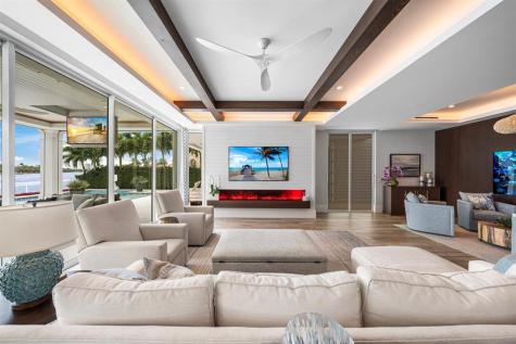 1900 Intracoastal Drive Fort Lauderdale FL 33305