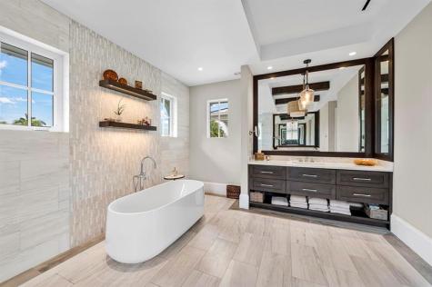 1900 Intracoastal Drive Fort Lauderdale FL 33305